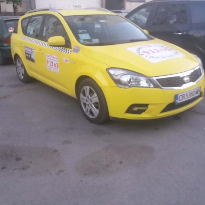 Kia Ceed -LPG- , снимка 1 - Автомобили и джипове - 47258149