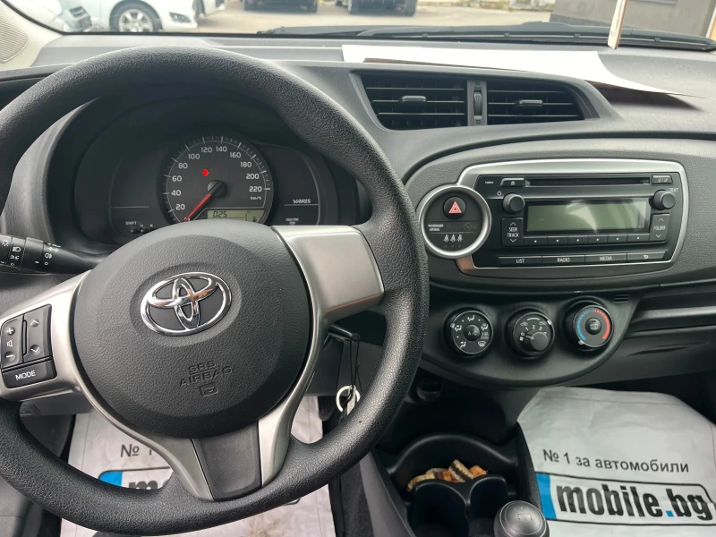 Toyota Yaris 1.0VVTI, снимка 12 - Автомобили и джипове - 47286880