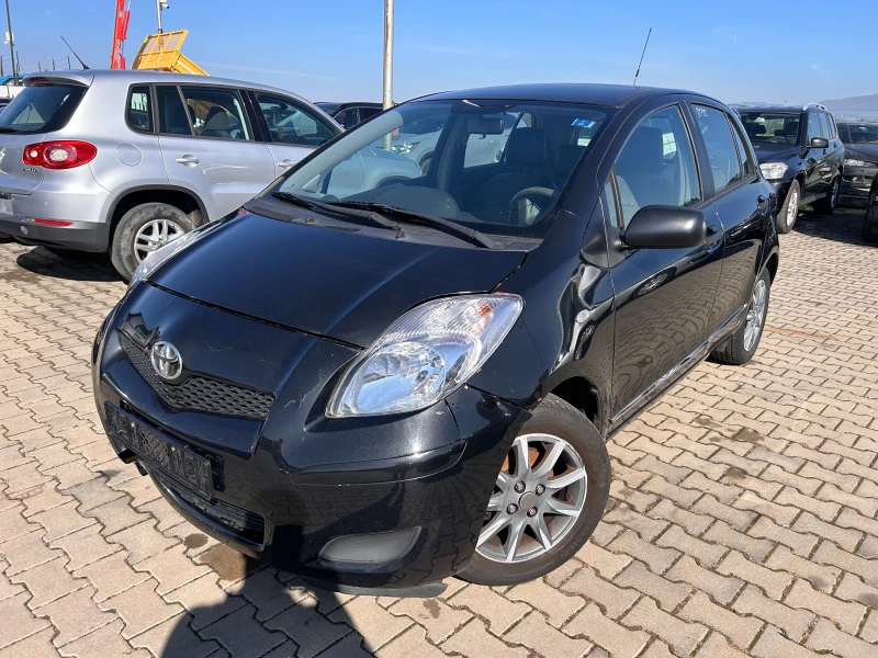 Toyota Yaris 1.3VVT-I EURO 5 ЛИЗИНГ, снимка 1 - Автомобили и джипове - 47364049