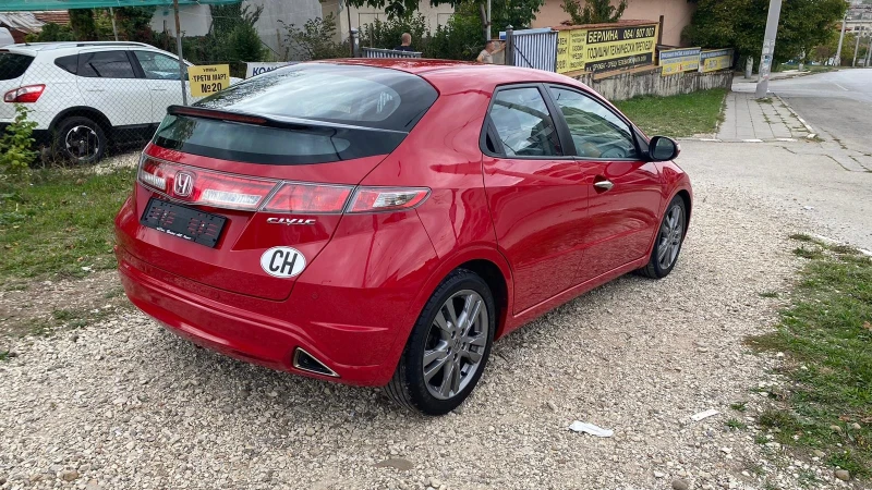 Honda Civic 1.8i Швейцария , снимка 5 - Автомобили и джипове - 47546368