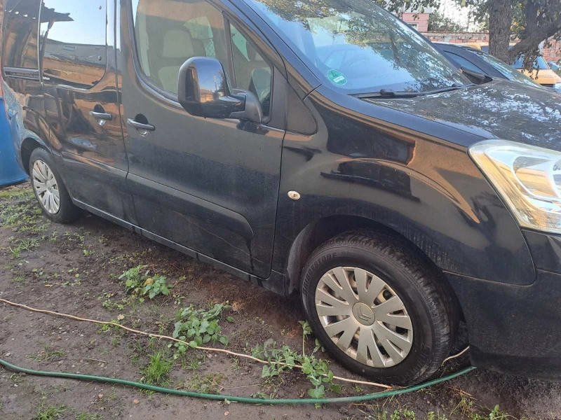 Citroen Berlingo 1.6, снимка 4 - Автомобили и джипове - 47899666