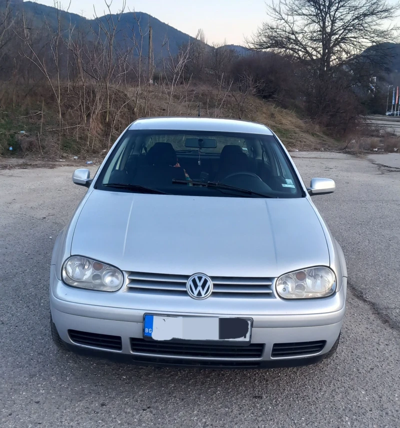 VW Golf 1.9 110, снимка 3 - Автомобили и джипове - 49090616