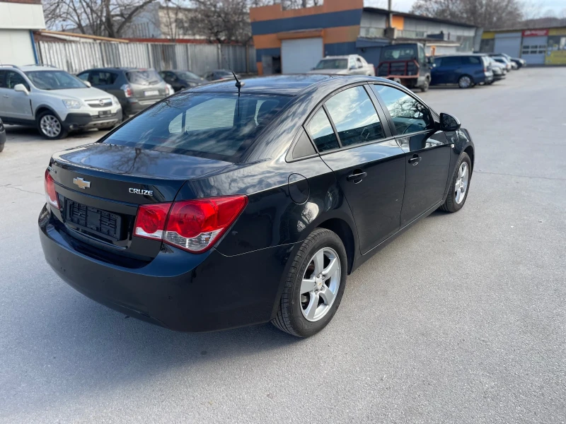 Chevrolet Cruze 1.8 Бензин/Газ, снимка 4 - Автомобили и джипове - 49249229