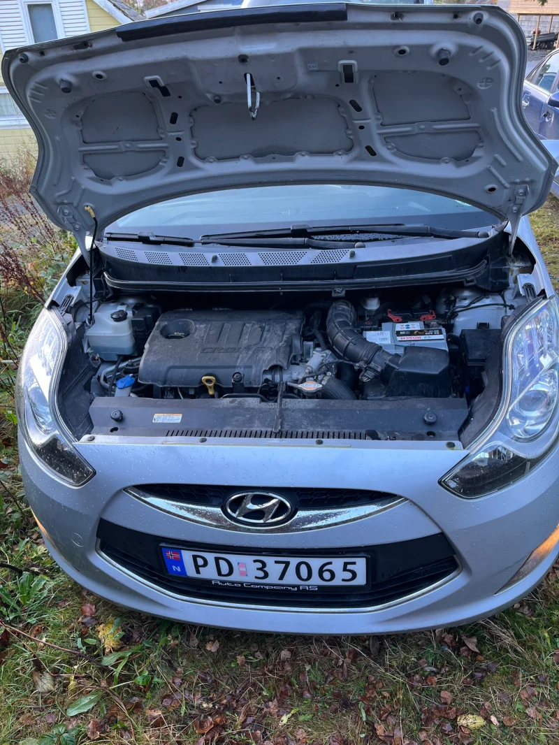 Hyundai Ix20, снимка 8 - Автомобили и джипове - 49383483