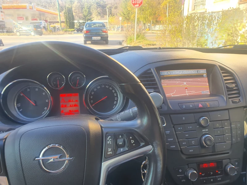 Opel Insignia 2.0 CDTI, снимка 7 - Автомобили и джипове - 52497164