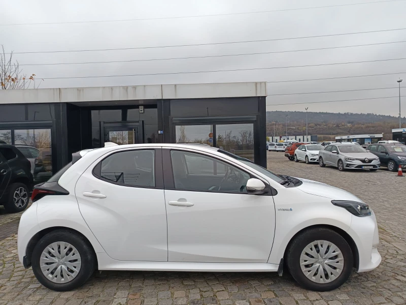 Toyota Yaris 1.5vvt/Hybrid/115 к.с., снимка 7 - Автомобили и джипове - 52660754