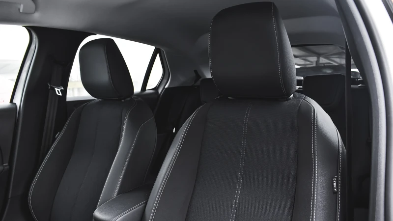 Opel Corsa e-Elegance 50 kWh, снимка 10 - Автомобили и джипове - 52835306