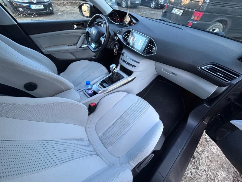 Peugeot 308, снимка 10 - Автомобили и джипове - 52967767
