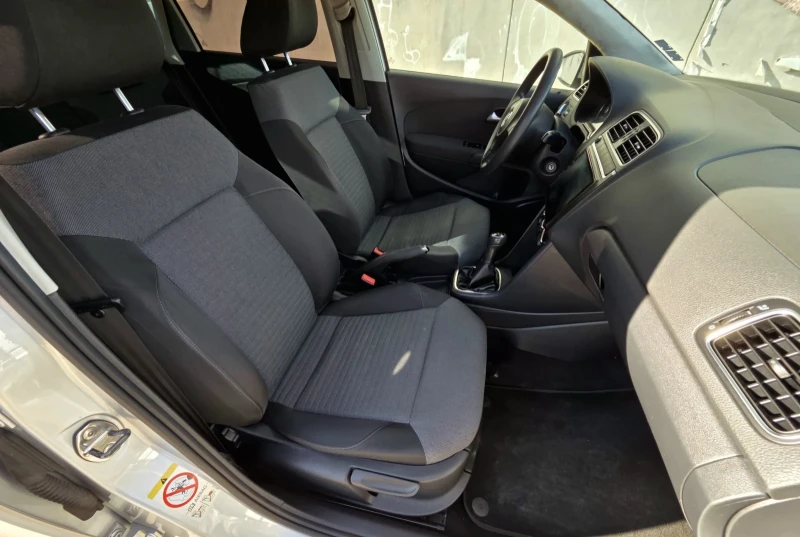 VW Polo 1.6TDI 90к.с., снимка 6 - Автомобили и джипове - 52975305
