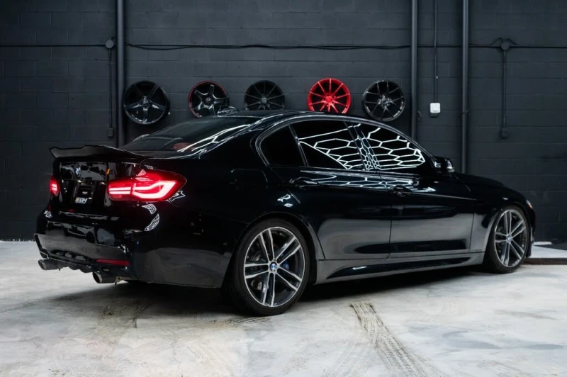 BMW 340 2018 BMW 3 Series 340i xDrive Sedan AWD, снимка 4 - Автомобили и джипове - 53041160