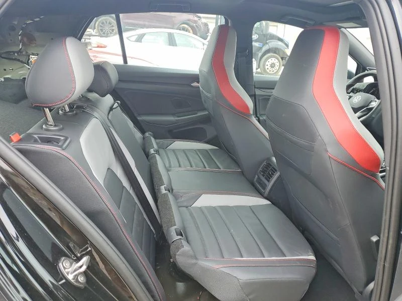 VW Golf GTI* SE* ДИГИТАЛНО* ТАБЛО , снимка 10 - Автомобили и джипове - 53874075