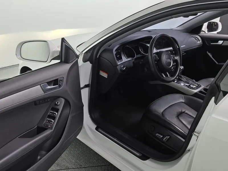 Audi A5 2.0 TDI Quattro, снимка 10 - Автомобили и джипове - 54552633