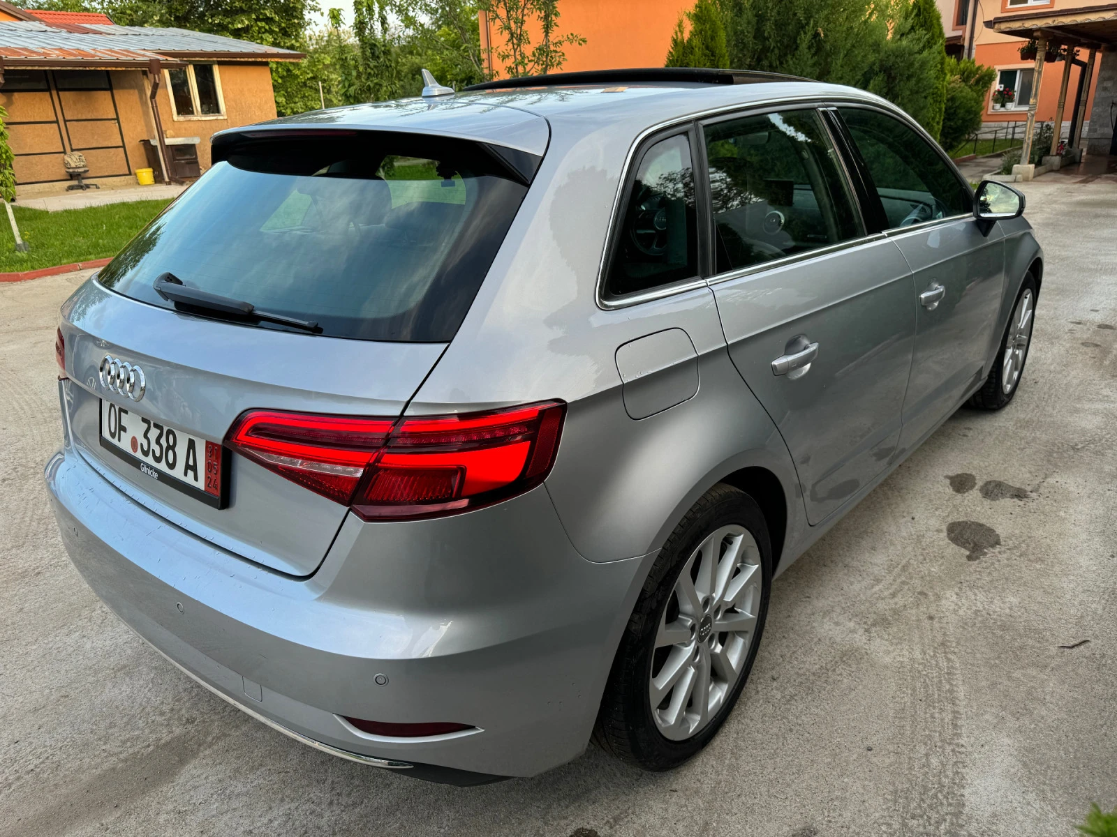 Audi A3 2.0 TDI Design Sportback EURO6 Matrix Панорама - изображение 6