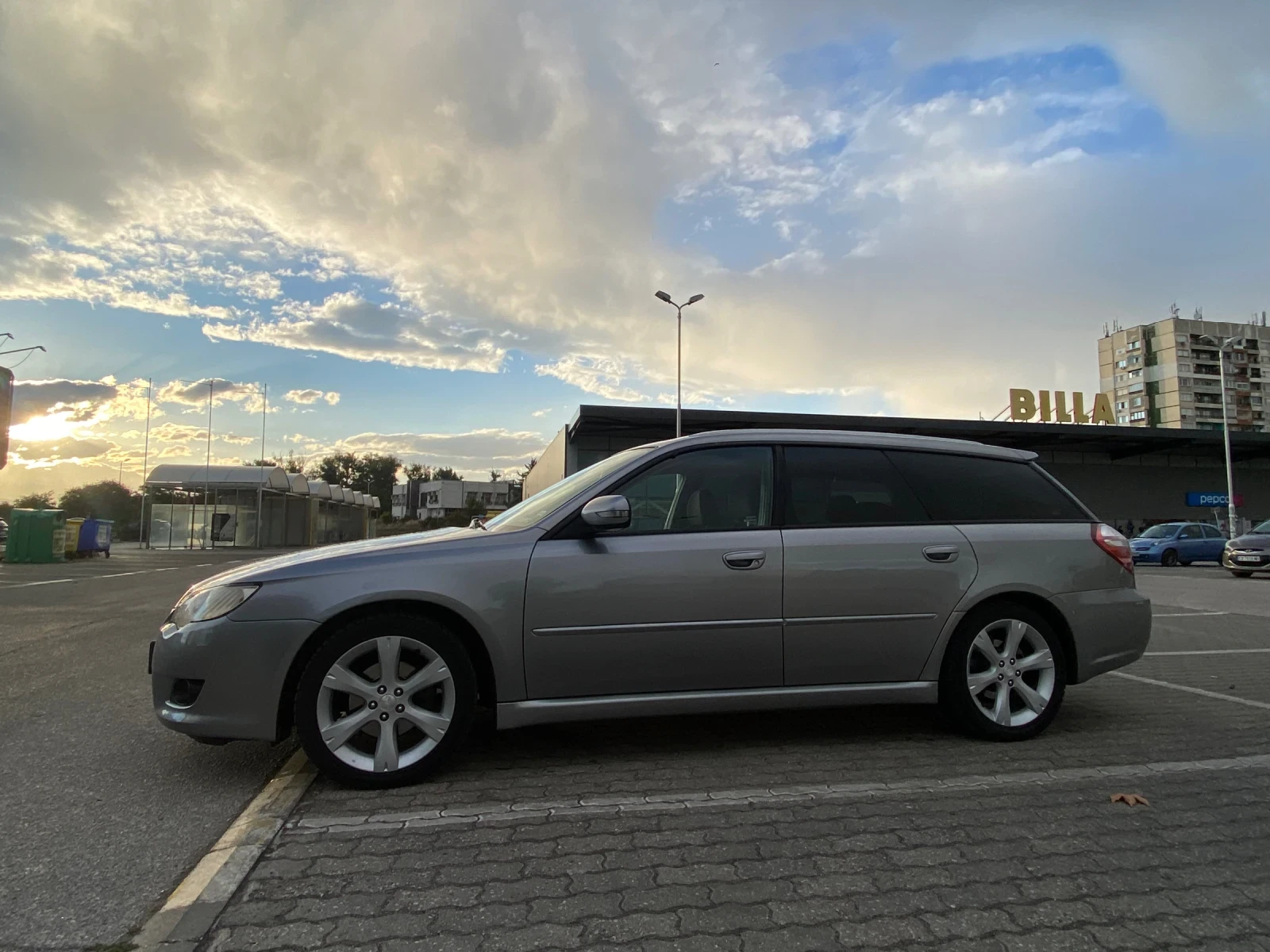 Subaru Legacy B13 - изображение 4