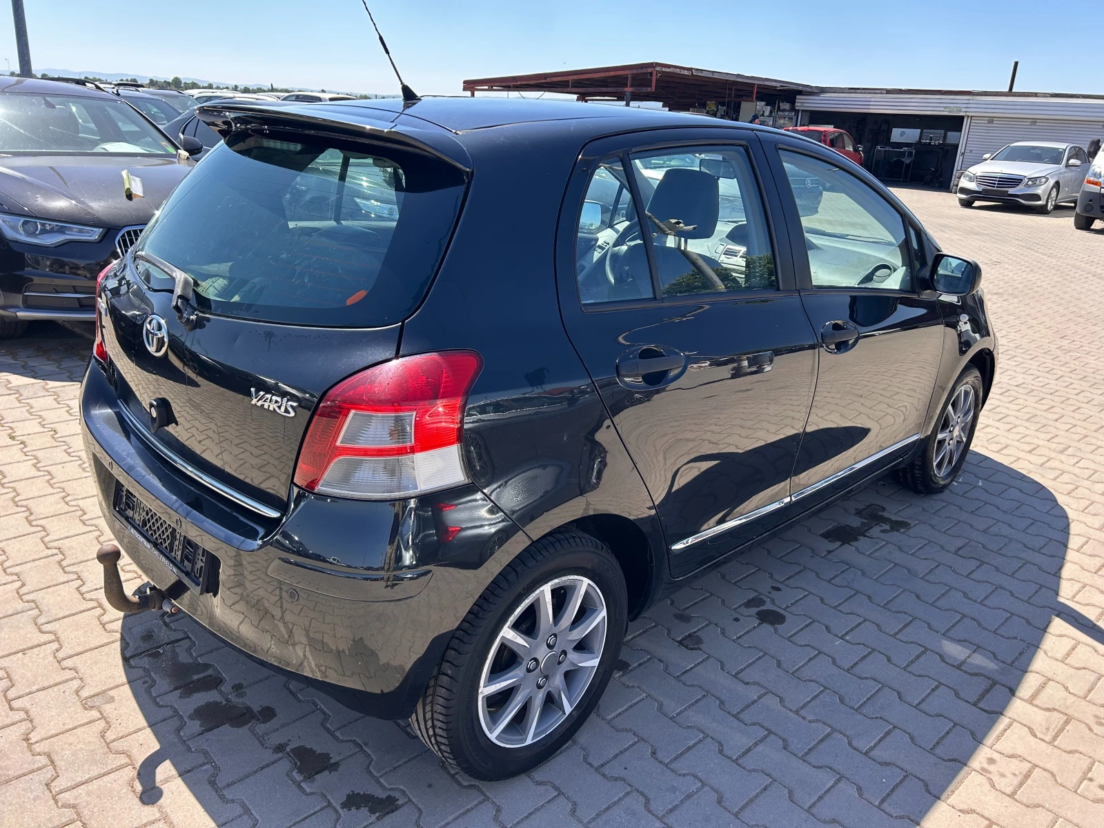 Toyota Yaris 1.3VVT-I EURO 5 ЛИЗИНГ - изображение 6