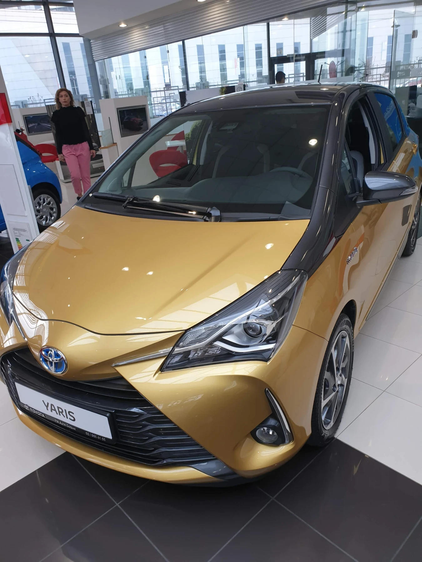 Toyota Yaris  - изображение 2