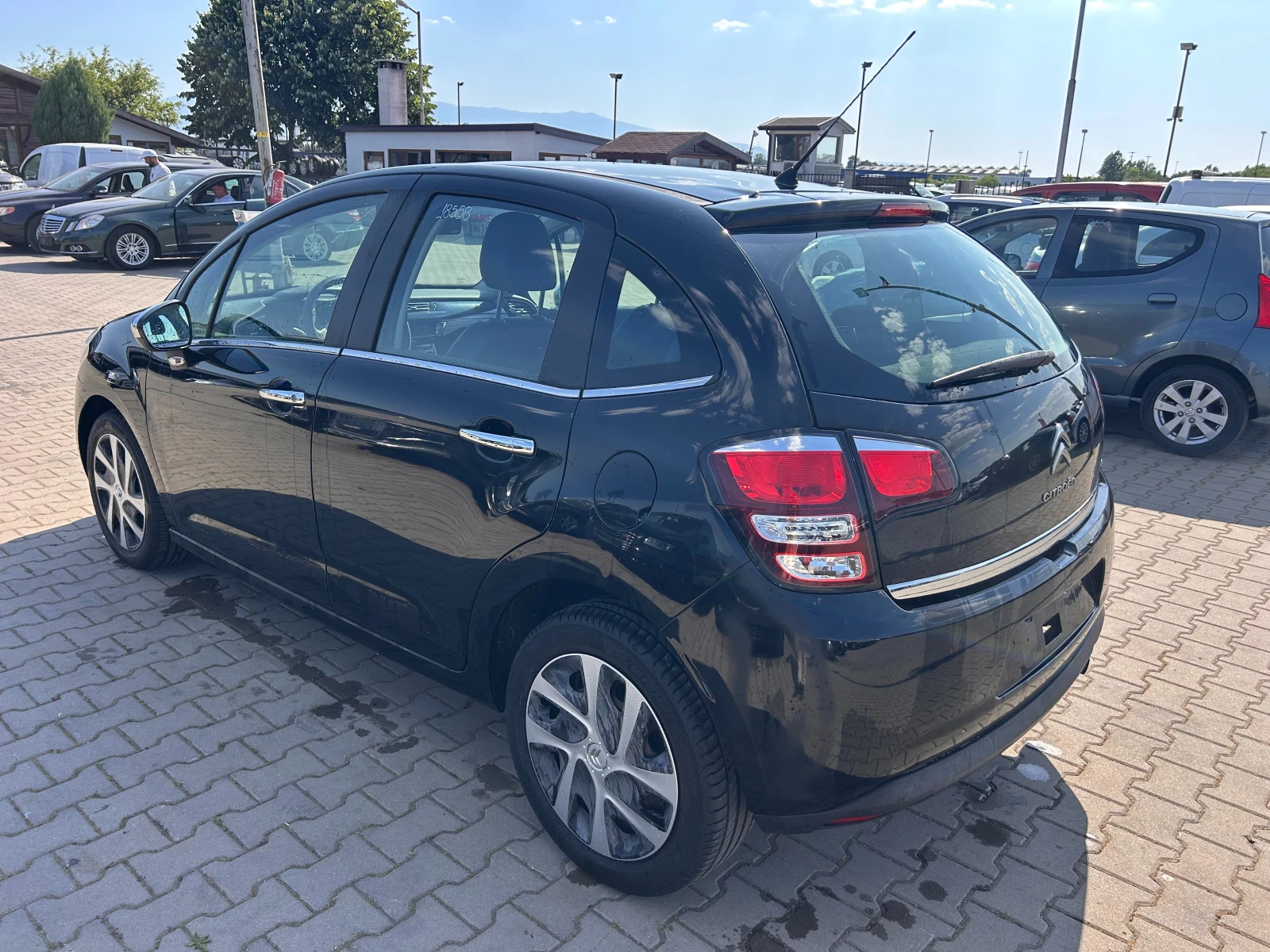 Citroen C3 1.2i EURO 5 - изображение 8