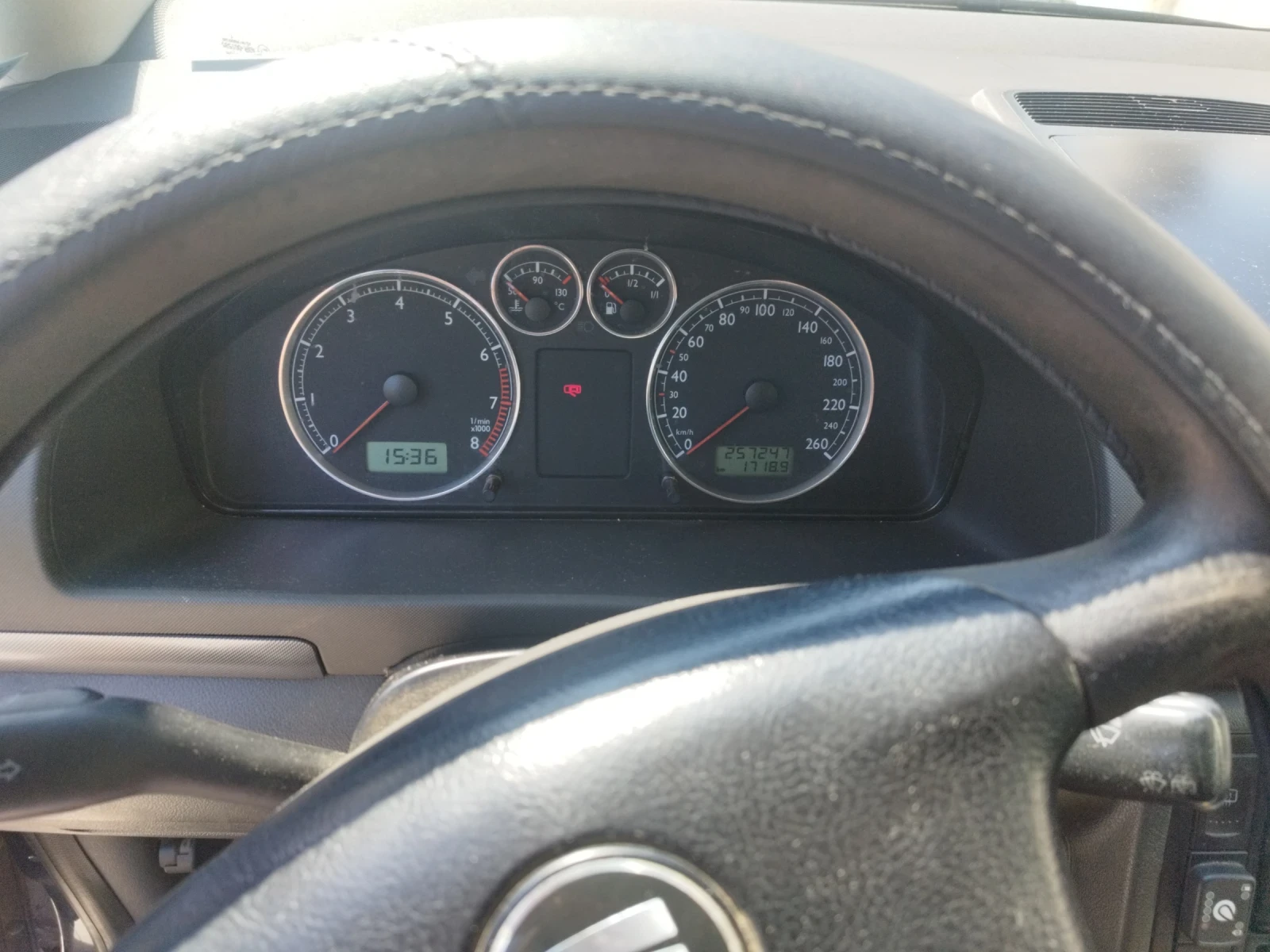 Seat Alhambra 2.0 - изображение 3