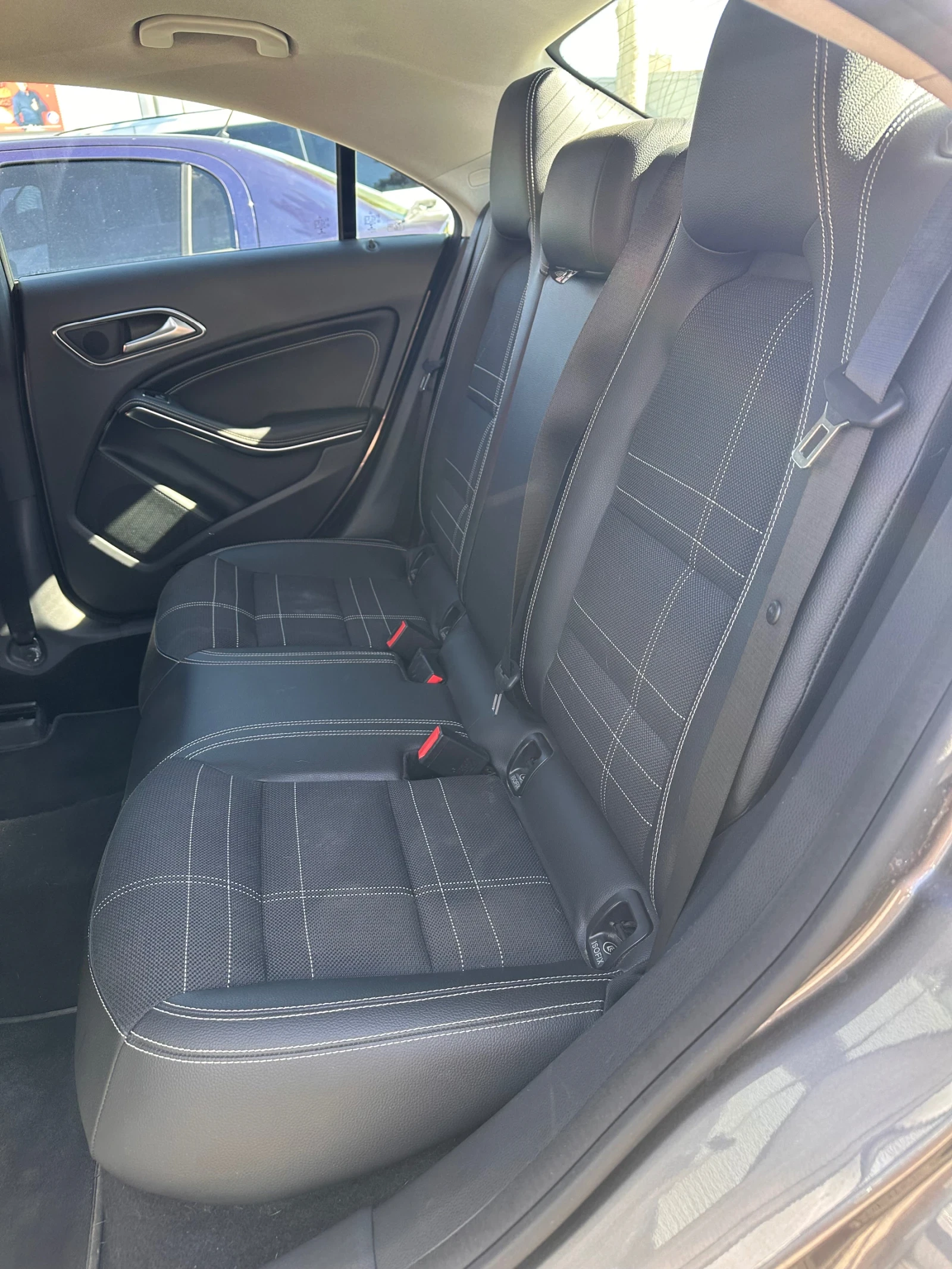 Mercedes-Benz CLA 220  - изображение 3