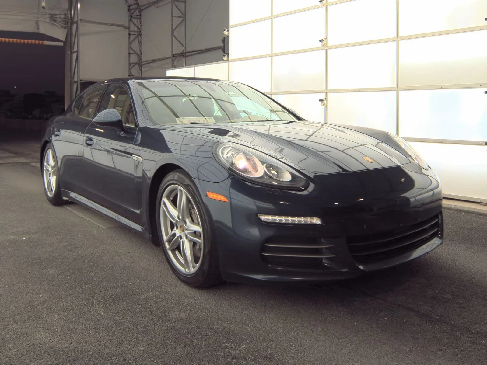Porsche Panamera 4* BI-XENON* KEYLESS* BOSE* LANE ASSIST* М.ТОЧКА - изображение 3