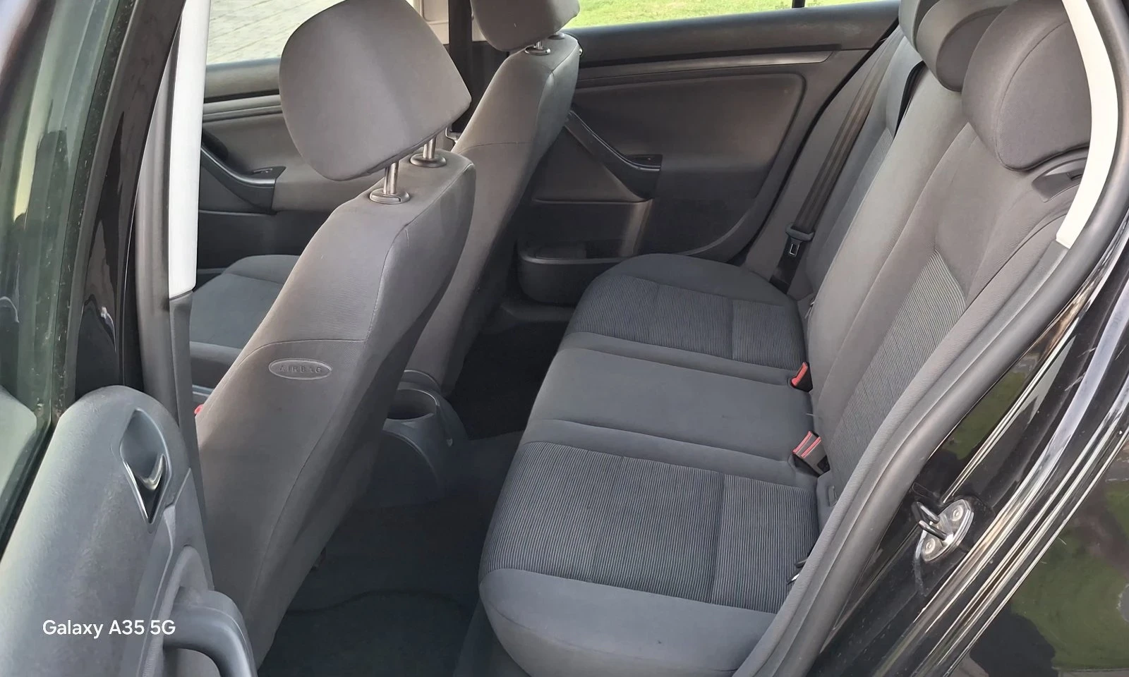 VW Golf 1.6 - изображение 8