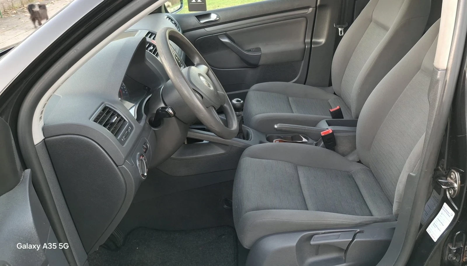 VW Golf 1.6 - изображение 7