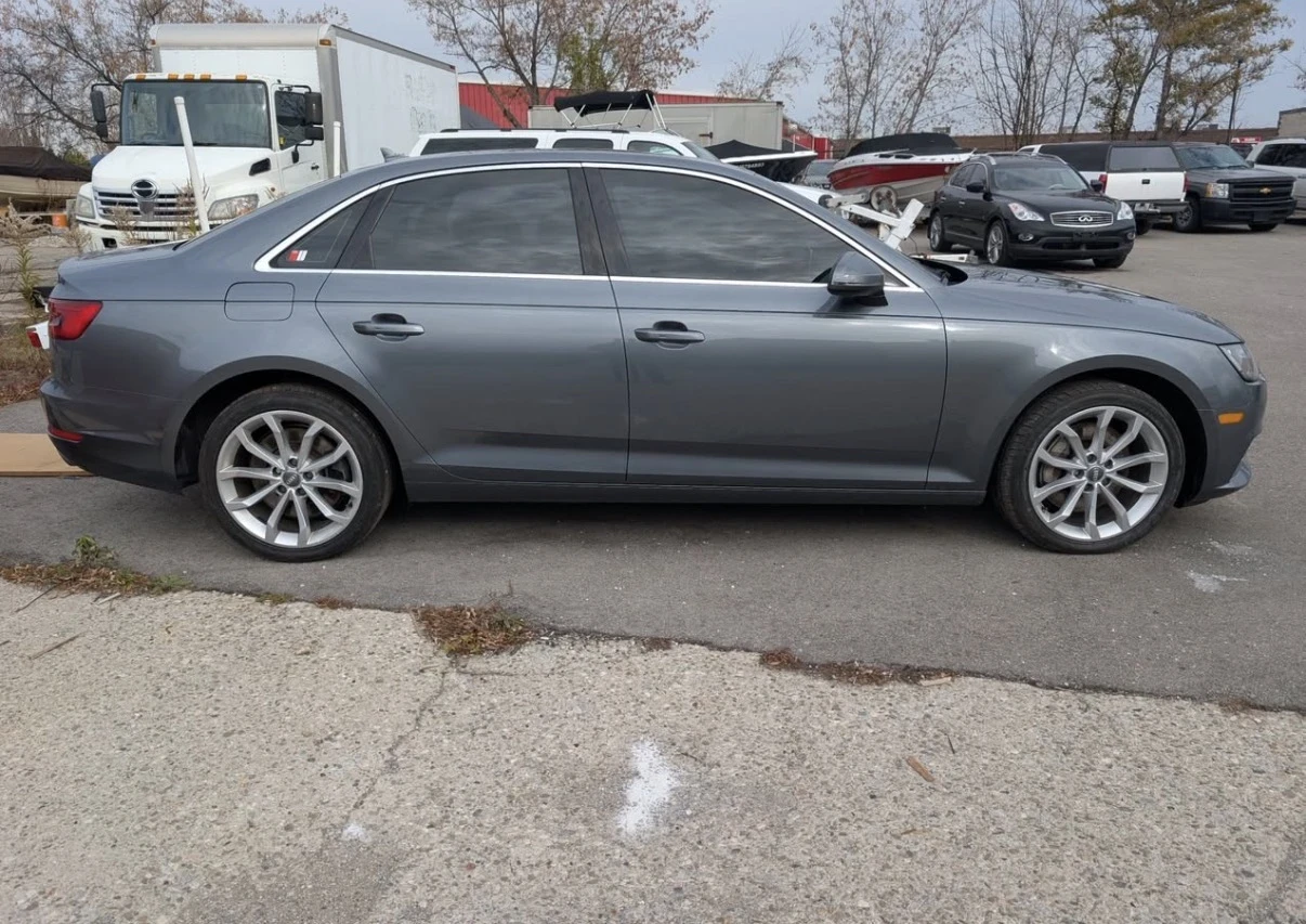 Audi A4 2.0T * Без Инциденти * Подгреви * Панорама *  - изображение 4