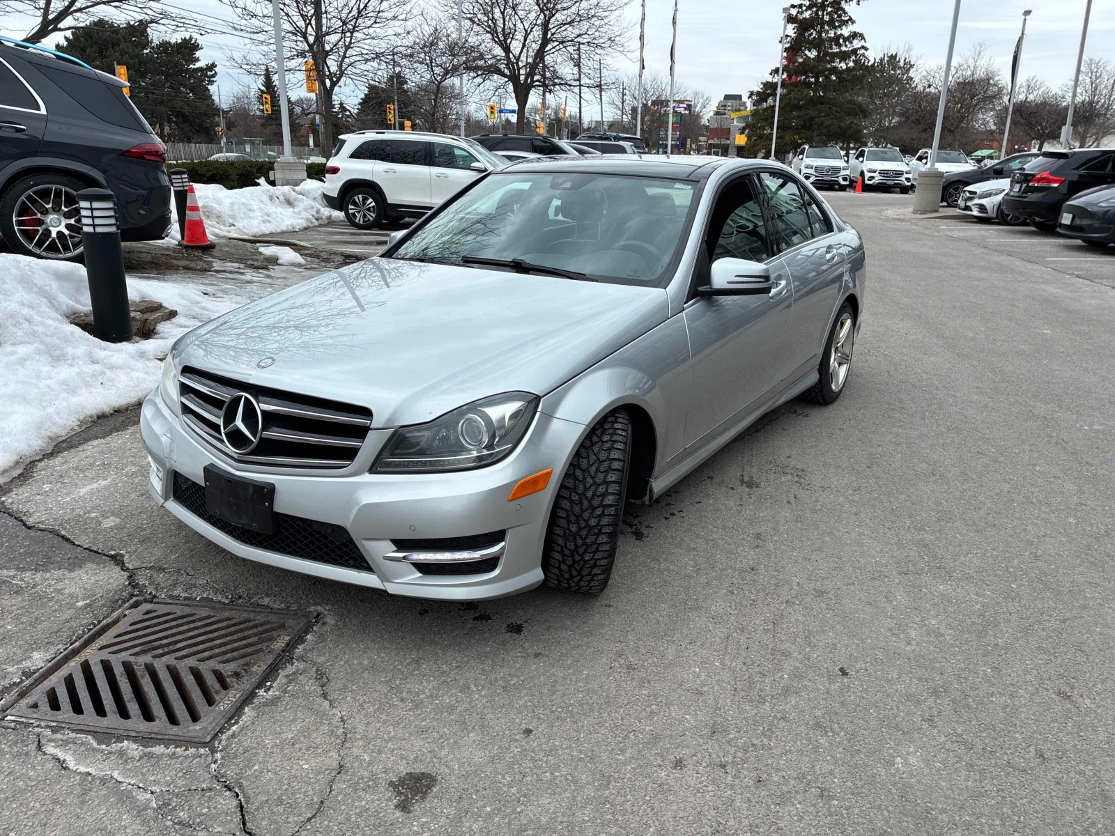 Mercedes-Benz C 350 CARFAX /Кожа+ Алкантара/Нави/Подгрев/Панорама