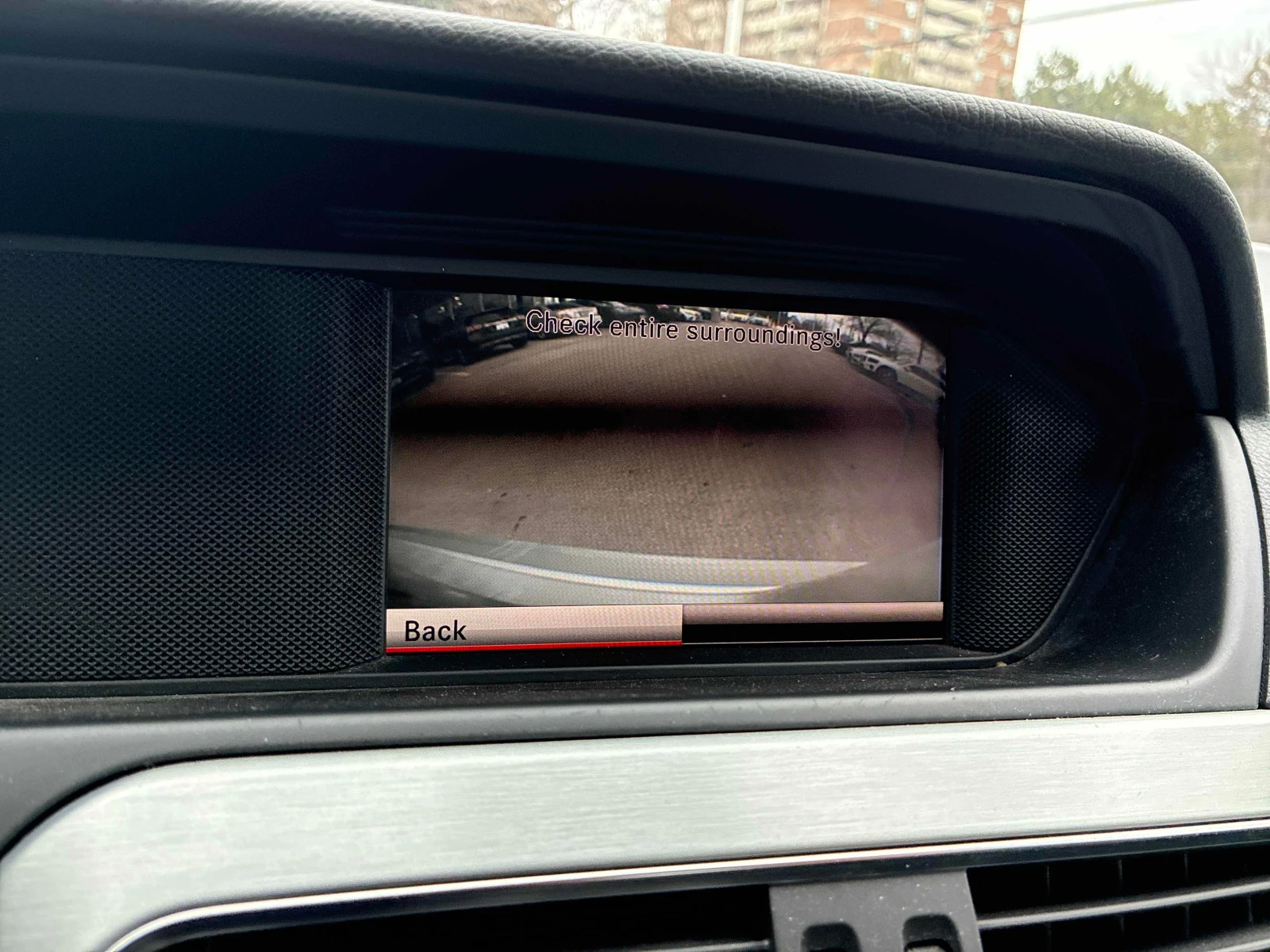 Mercedes-Benz C 350 CARFAX /Кожа+ Алкантара/Нави/Подгрев/Панорама, снимка 12 - Автомобили и джипове - 53740468