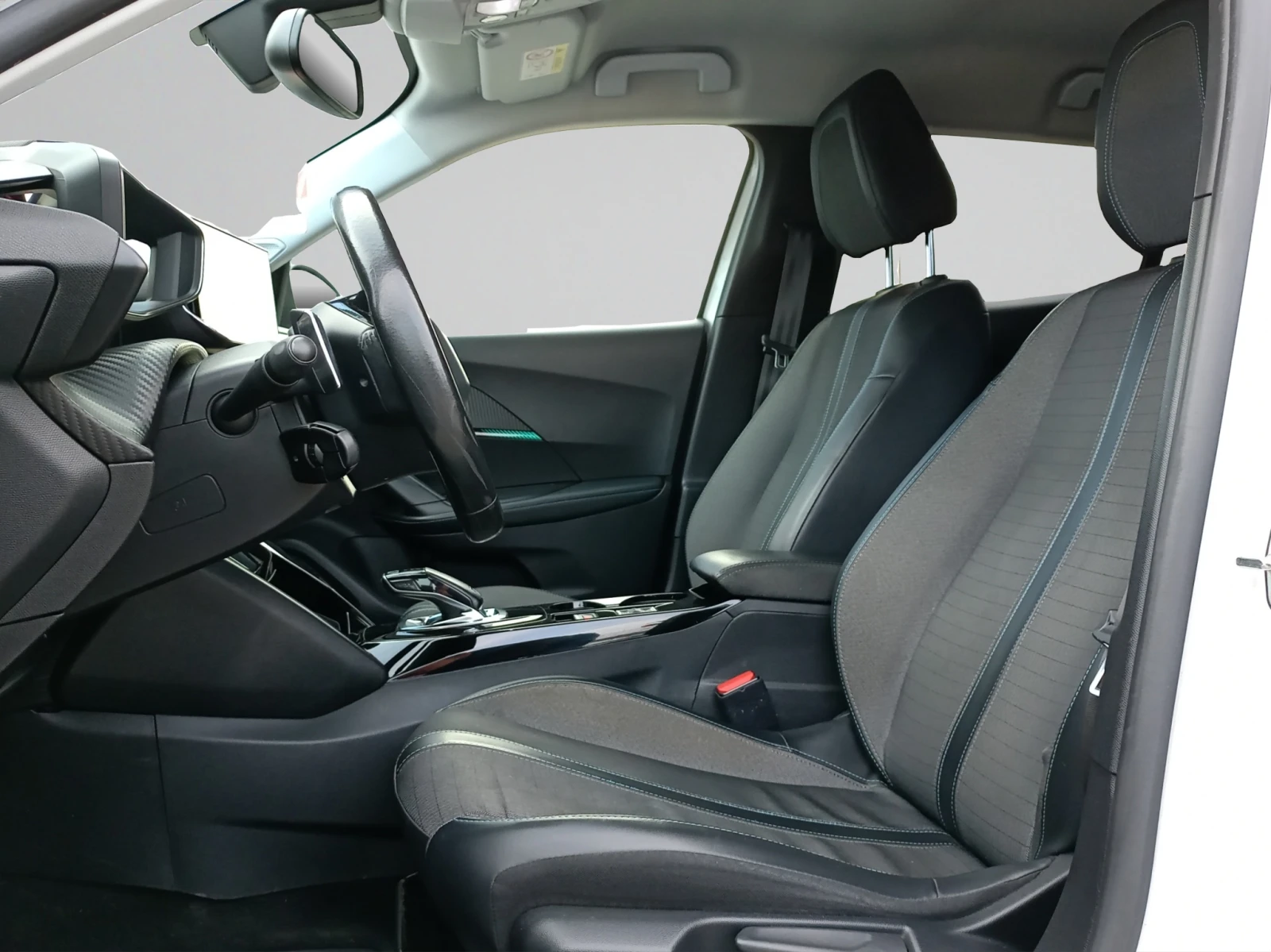 Peugeot 2008 New Line Up ALLURE PACK 1, 5 BlueHDi 130 EAT8 EURO, снимка 9 - Автомобили и джипове - 53896940