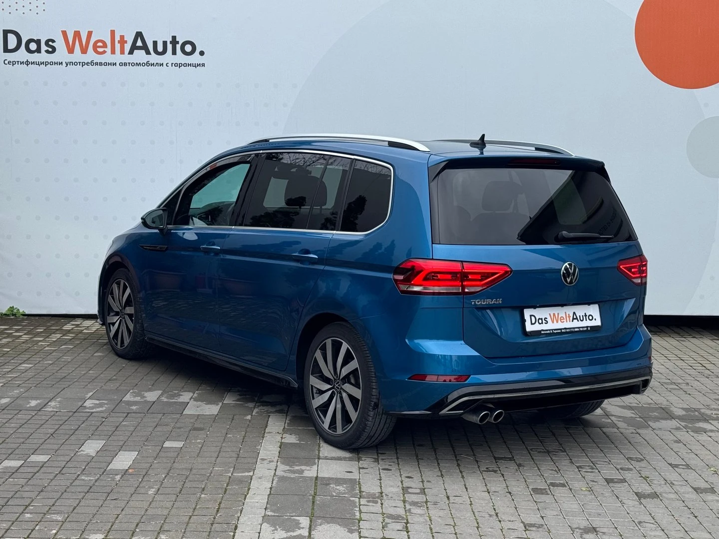 VW Touran, снимка 4 - Автомобили и джипове - 56420619