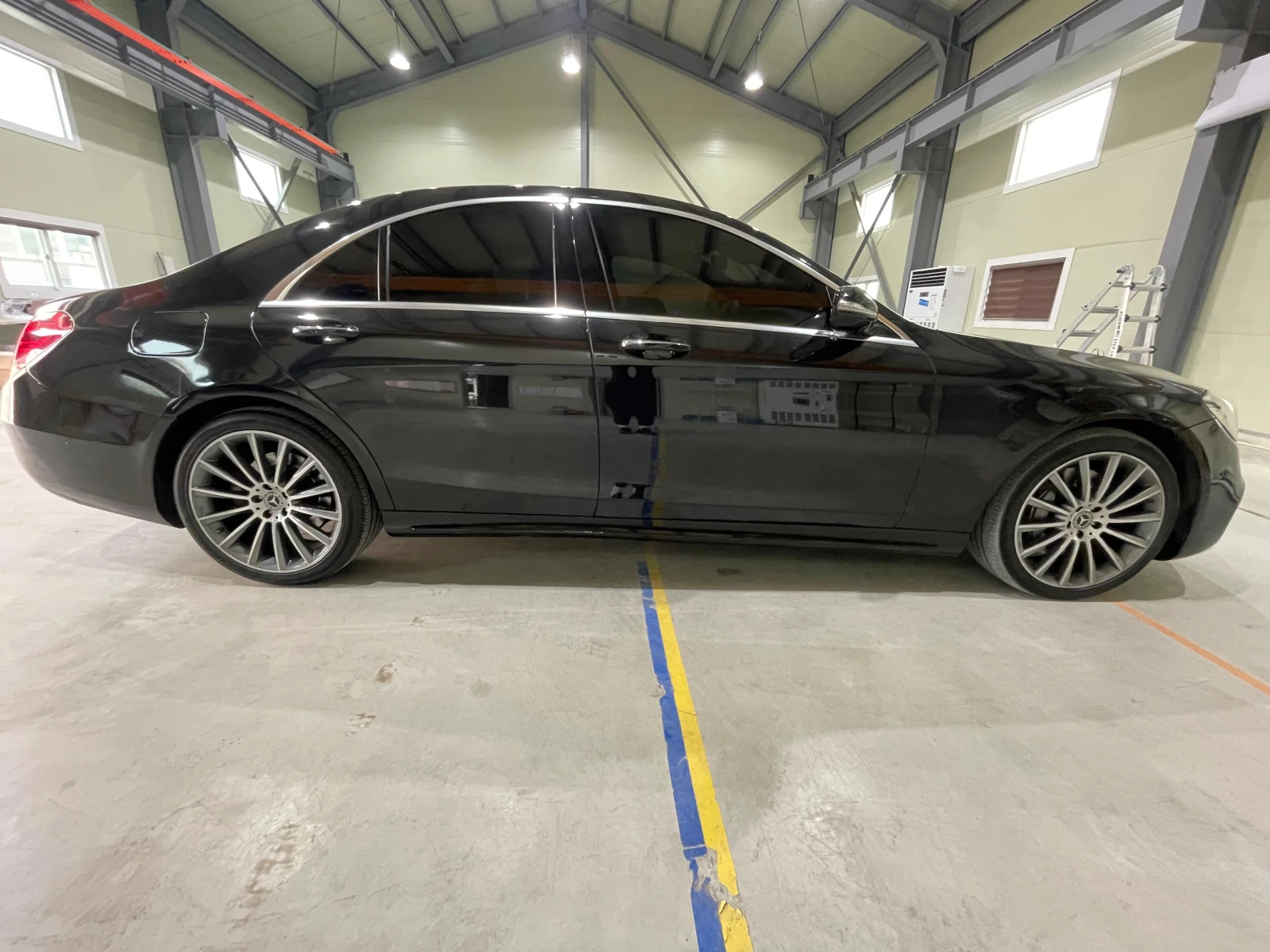 Mercedes-Benz S 350 d 4m ! AMG Line ! Facelift !, снимка 5 - Автомобили и джипове - 54149300