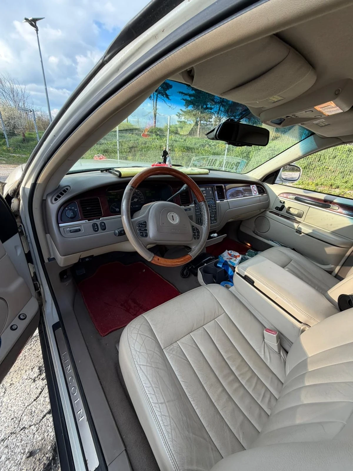 Lincoln Town car, снимка 11 - Автомобили и джипове - 54221259