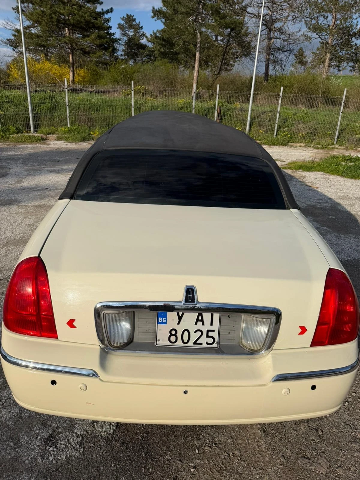 Lincoln Town car, снимка 3 - Автомобили и джипове - 54221259