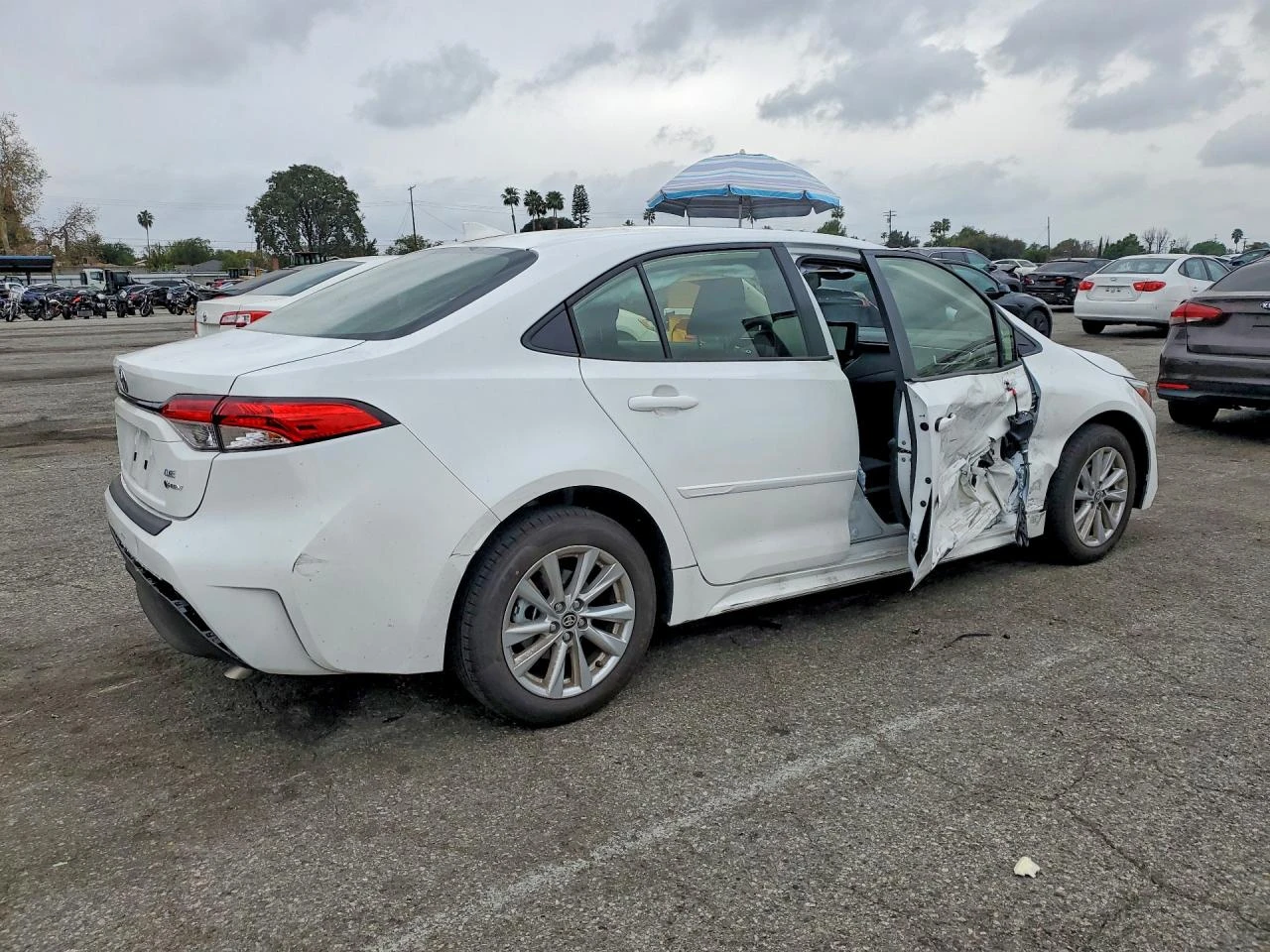 Toyota Corolla 1.8l Le* ������ ���� �� ��* ����� �� ���*  | Mobile.bg � ����������� 3