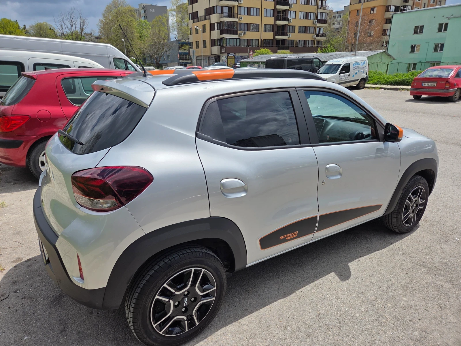 Dacia Spring, снимка 3 - Автомобили и джипове - 54573426