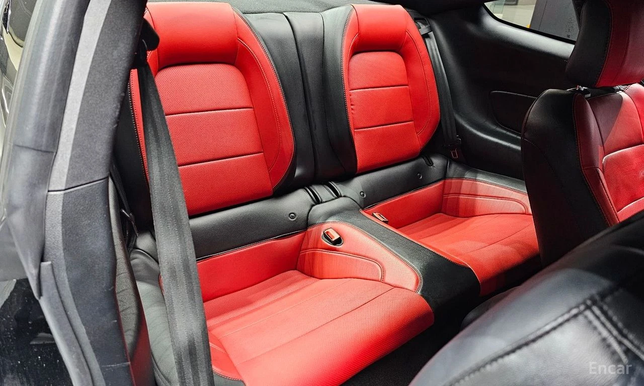 Ford Mustang 2.3 Eco Boost FACE* ПОДГРЕВ* ОБДУХВАНЕ* NAVI* КОЖА, снимка 14 - Автомобили и джипове - 54727041
