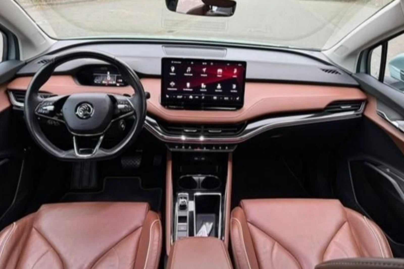 Skoda Enyaq EV80, снимка 9 - Автомобили и джипове - 54787854