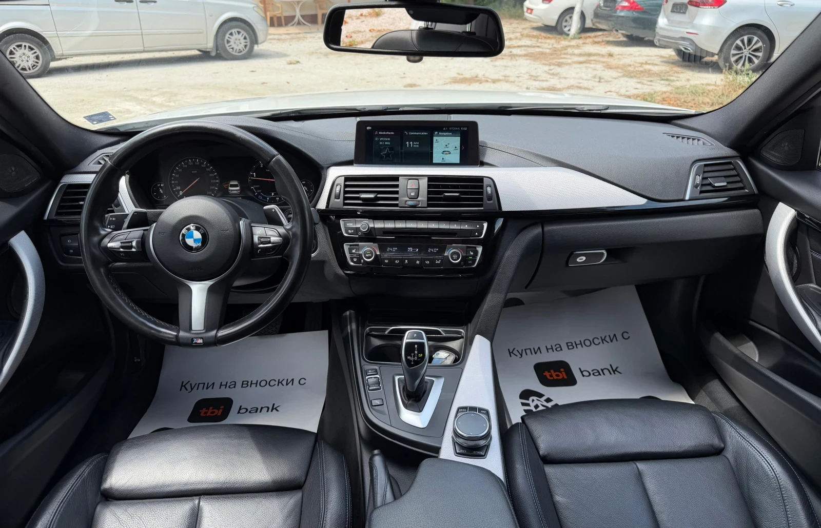 BMW 330 Xdrive/Mpack/105.000km, снимка 11 - Автомобили и джипове - 54868190