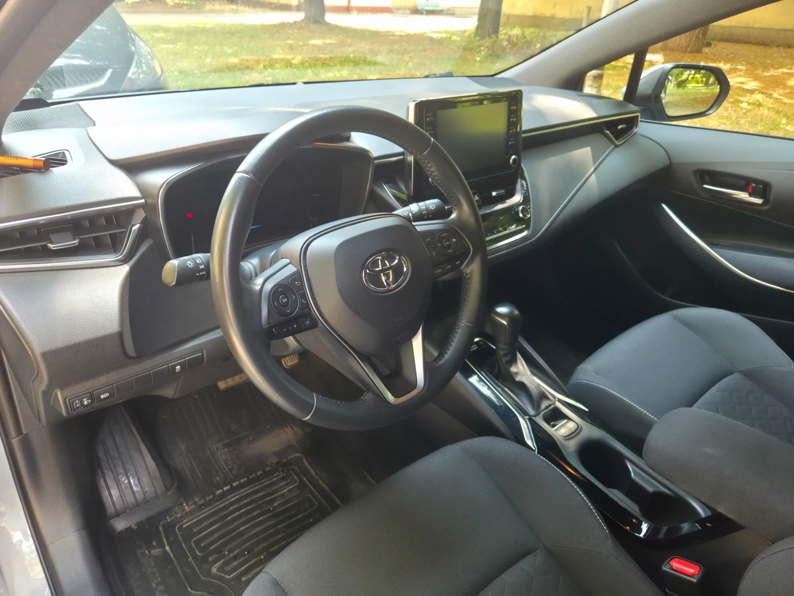 Toyota Corolla Touring Sports , снимка 12 - Автомобили и джипове - 55166653