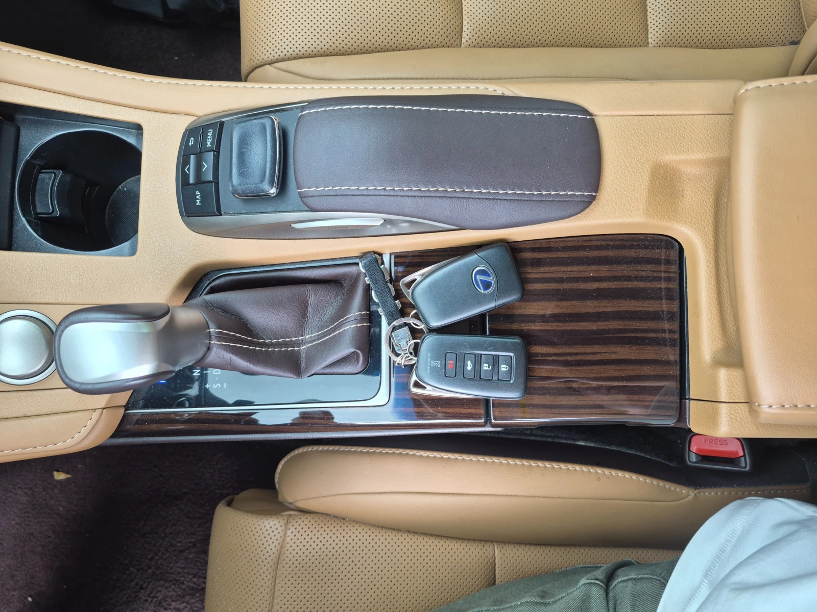 Lexus ES ���* ������ ���� | Mobile.bg � ����������� 10