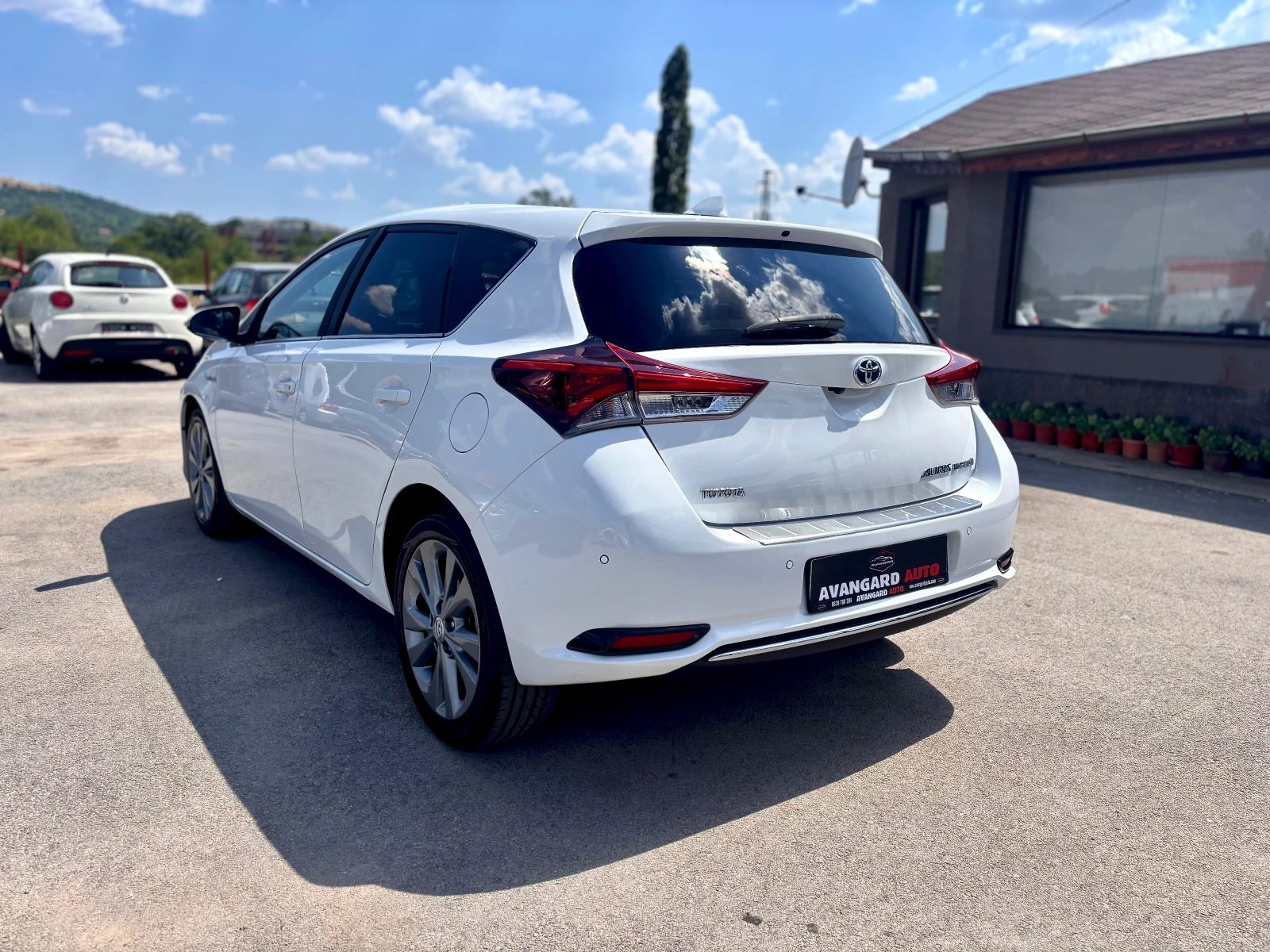 Toyota Auris, снимка 7 - Автомобили и джипове - 55596483