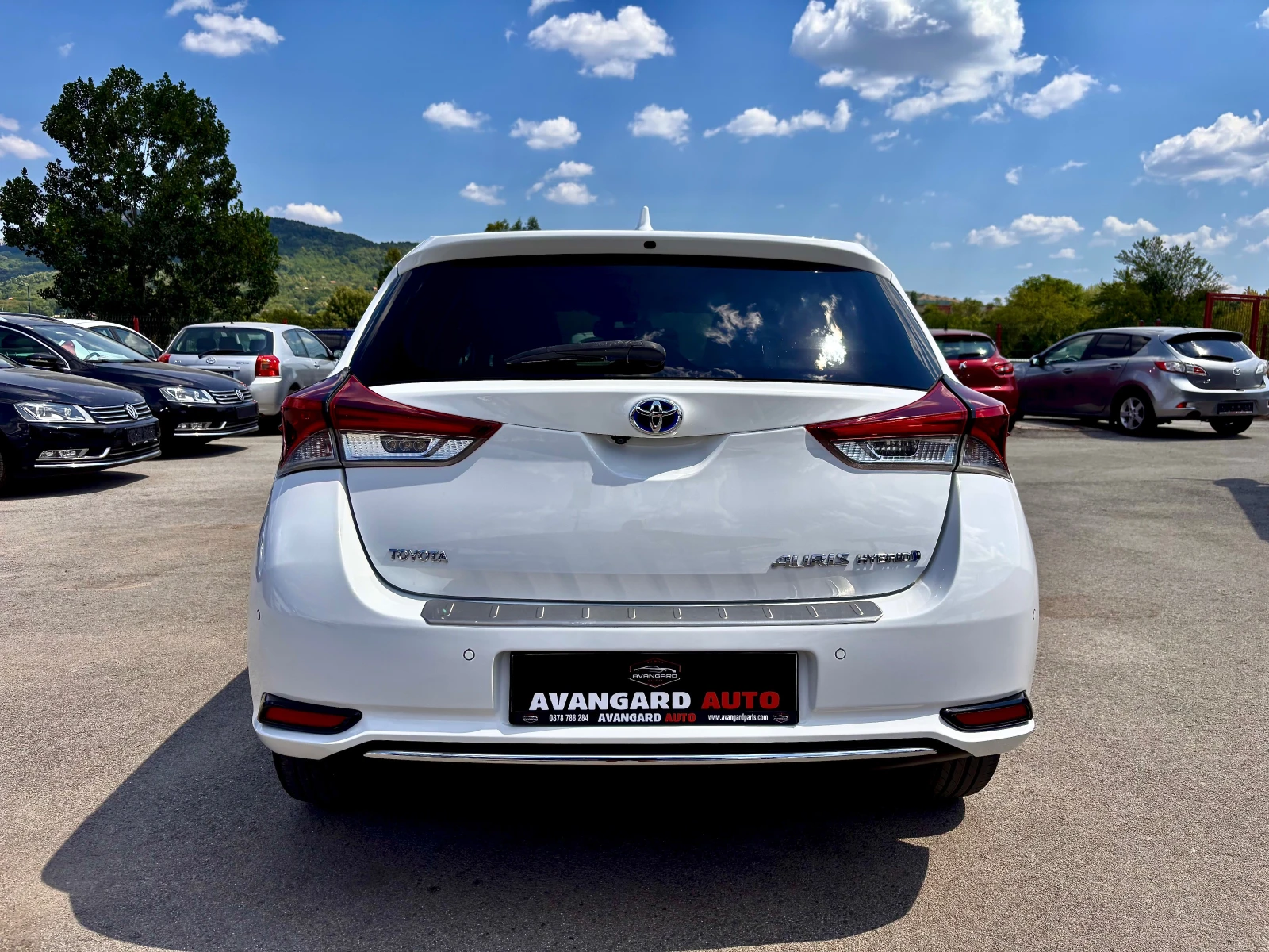 Toyota Auris, снимка 8 - Автомобили и джипове - 55596483