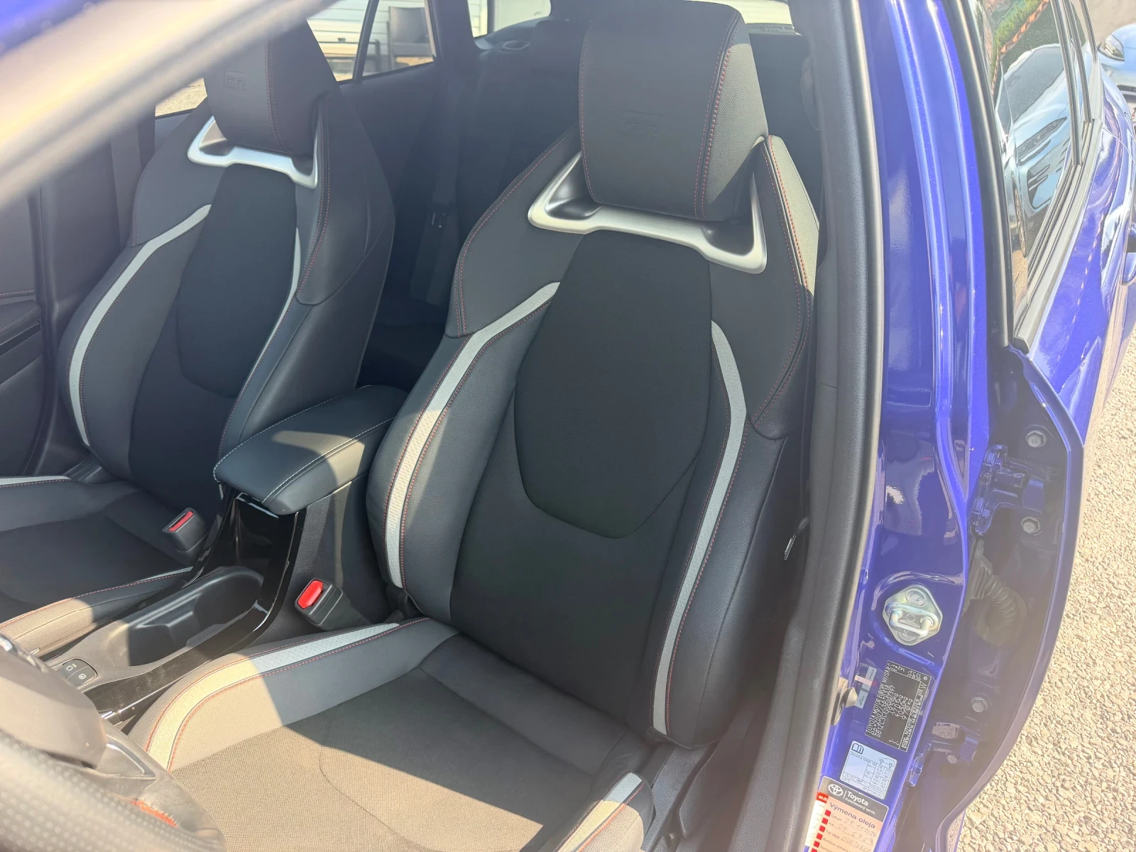 Toyota Corolla GR 2.0 HYBRID, снимка 10 - Автомобили и джипове - 55708118