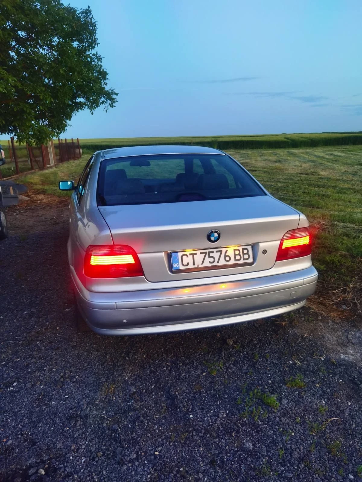 BMW 525, снимка 3 - Автомобили и джипове - 55788703