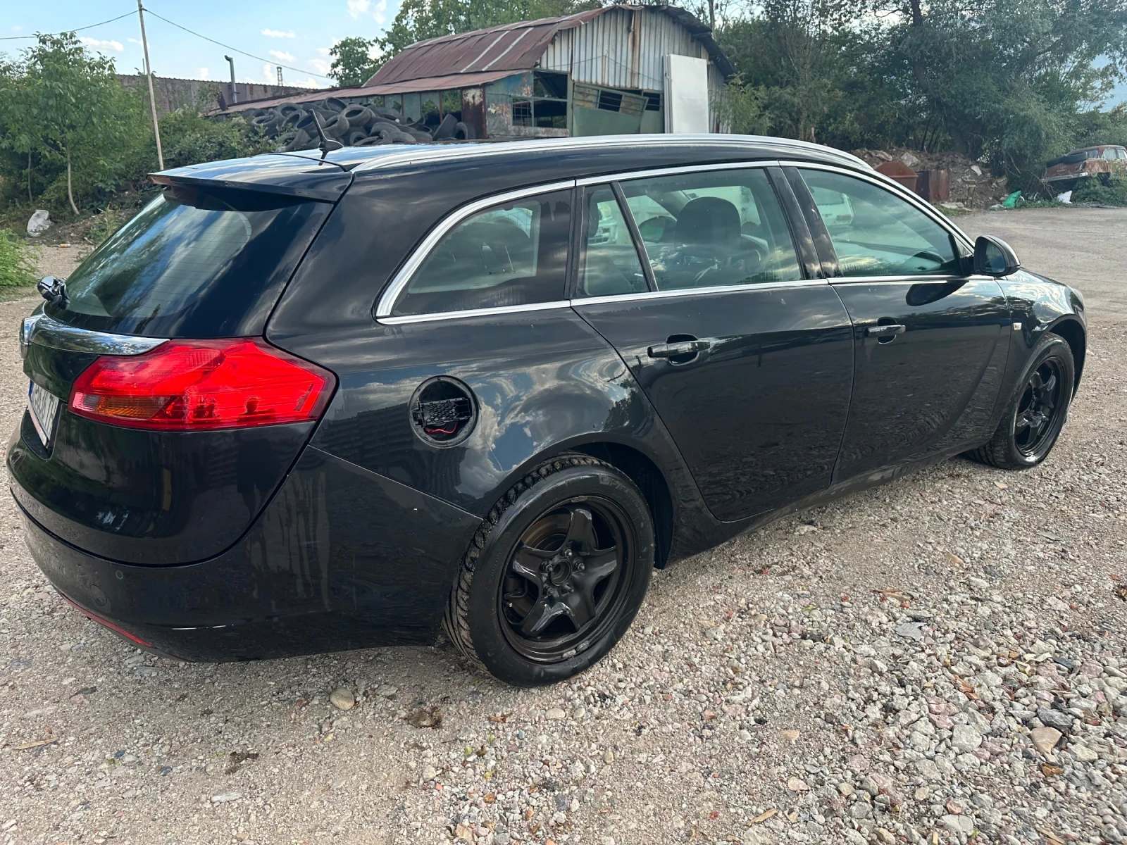 Opel Insignia, снимка 3 - Автомобили и джипове - 55944482