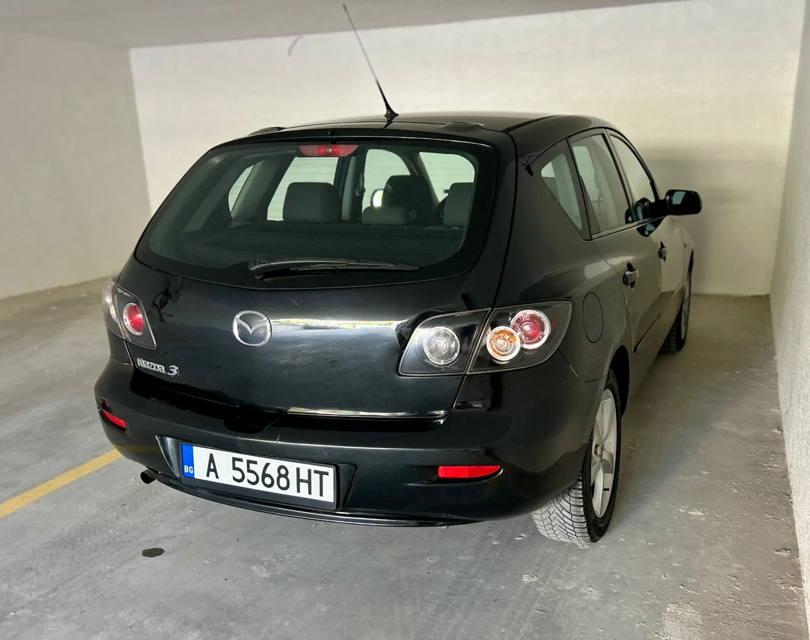 Mazda 3 1.6, снимка 8 - Автомобили и джипове - 56007853