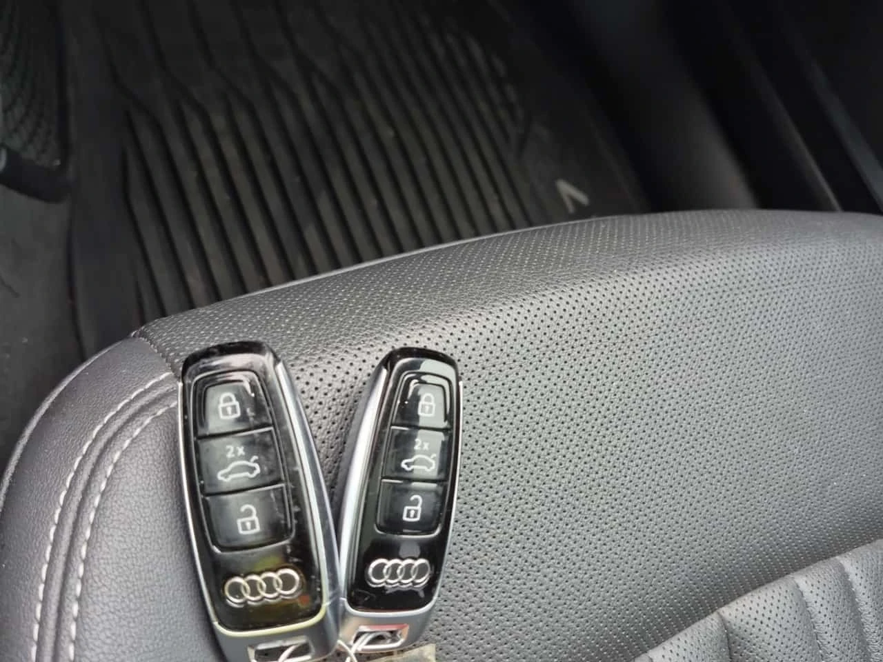 Audi A7 3.0T * TECHNIK * S LINE * CARFAX * , снимка 10 - Автомобили и джипове - 56325854