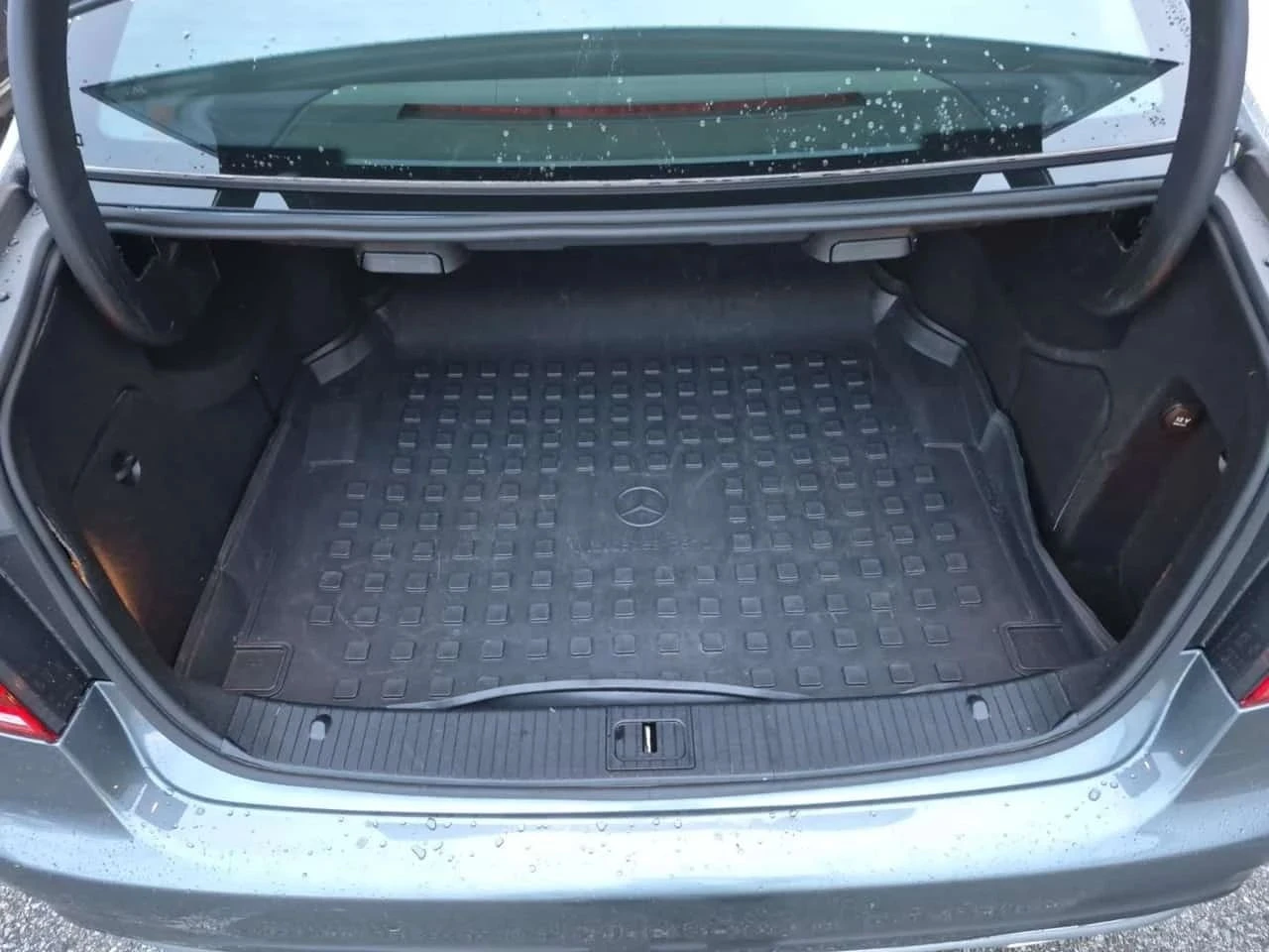 Mercedes-Benz E 400, снимка 13 - Автомобили и джипове - 56717925