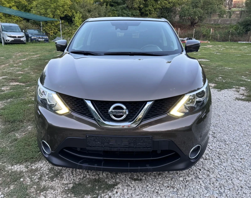 Nissan Qashqai 1.2T/ 136000км./ Автоматик/ Камери 360/ Навигация/, снимка 2 - Автомобили и джипове - 51651342